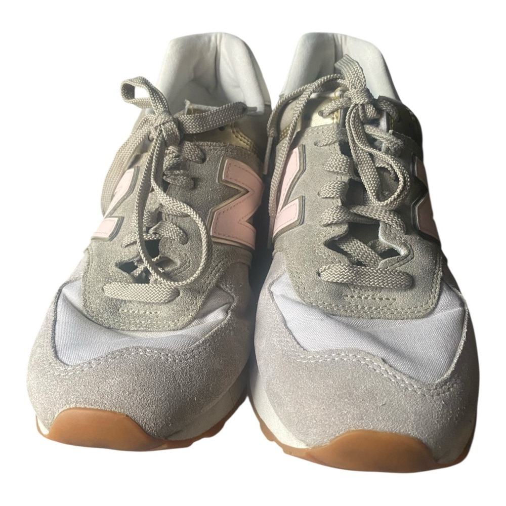 New Balance Sneakers Women’s 574 Beige and Pink Size 11